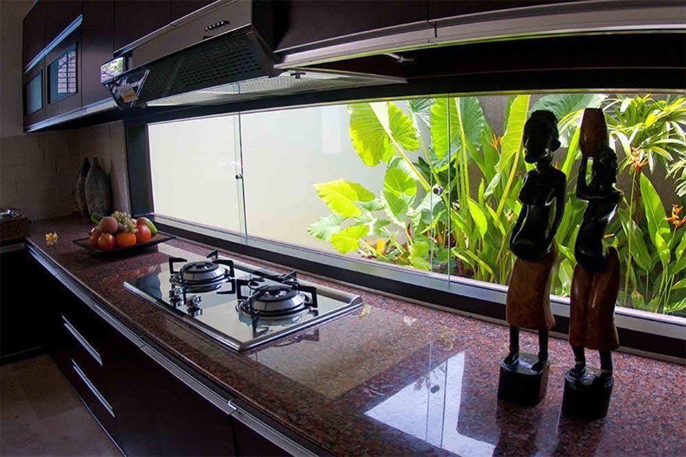 M Two Villas Seminyak Екстер'єр фото