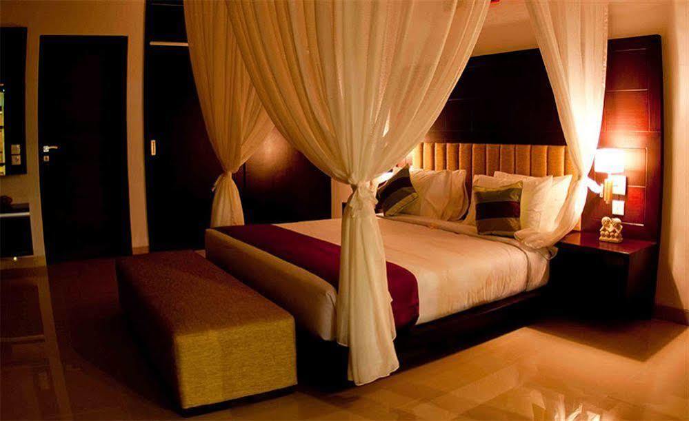 M Two Villas Seminyak Екстер'єр фото