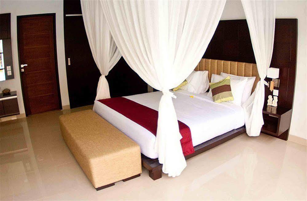 M Two Villas Seminyak Екстер'єр фото