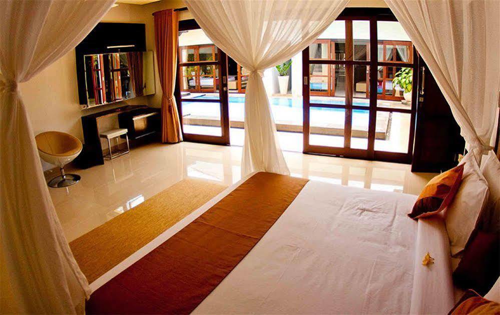 M Two Villas Seminyak Екстер'єр фото