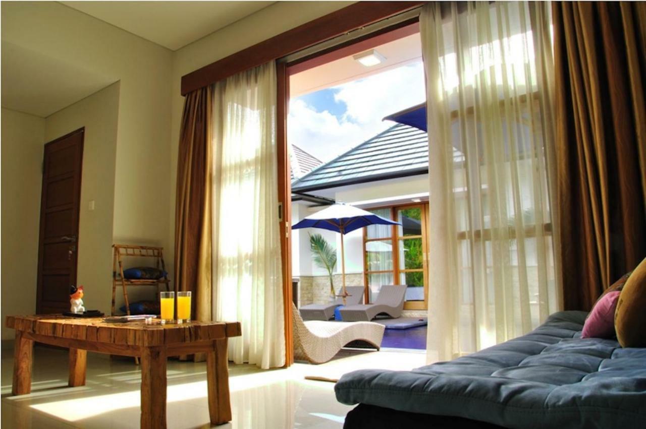 M Two Villas Seminyak Екстер'єр фото